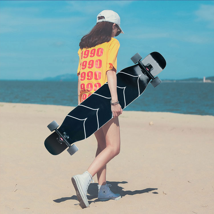 Skladacie 4 kolesá inteligentné skateboardy